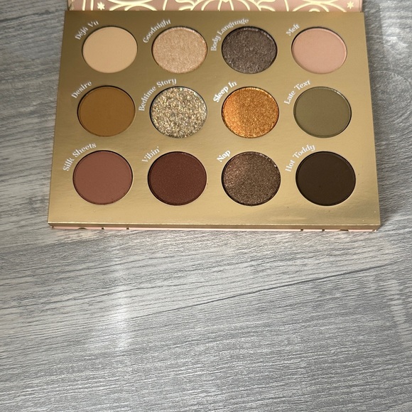 Colourpop Other - NWOT Colourpop Eyeshadow Palette with Gold and Brown Tones